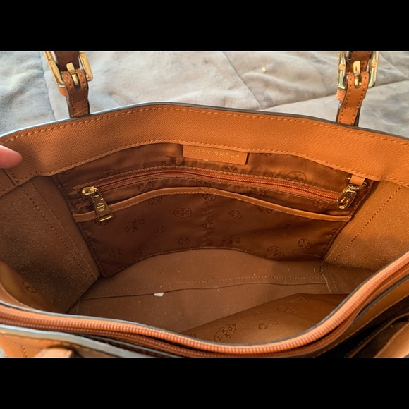 Tory Burch York small buckle tote Luggage brown Saffiano leather - Picture 15 of 15